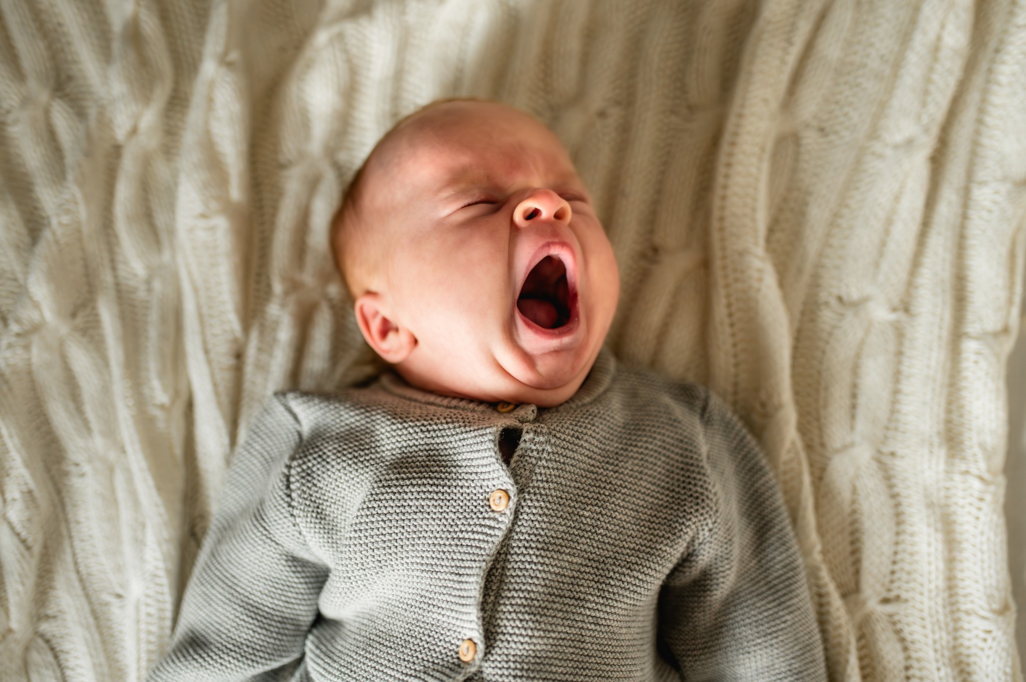 Rodzinna sesja Floriana 01 03 2024 Marta Trzcinska Fotografia 29 - Domowa sesja noworodkowa - Florian i rodzice - Starogard Gdański