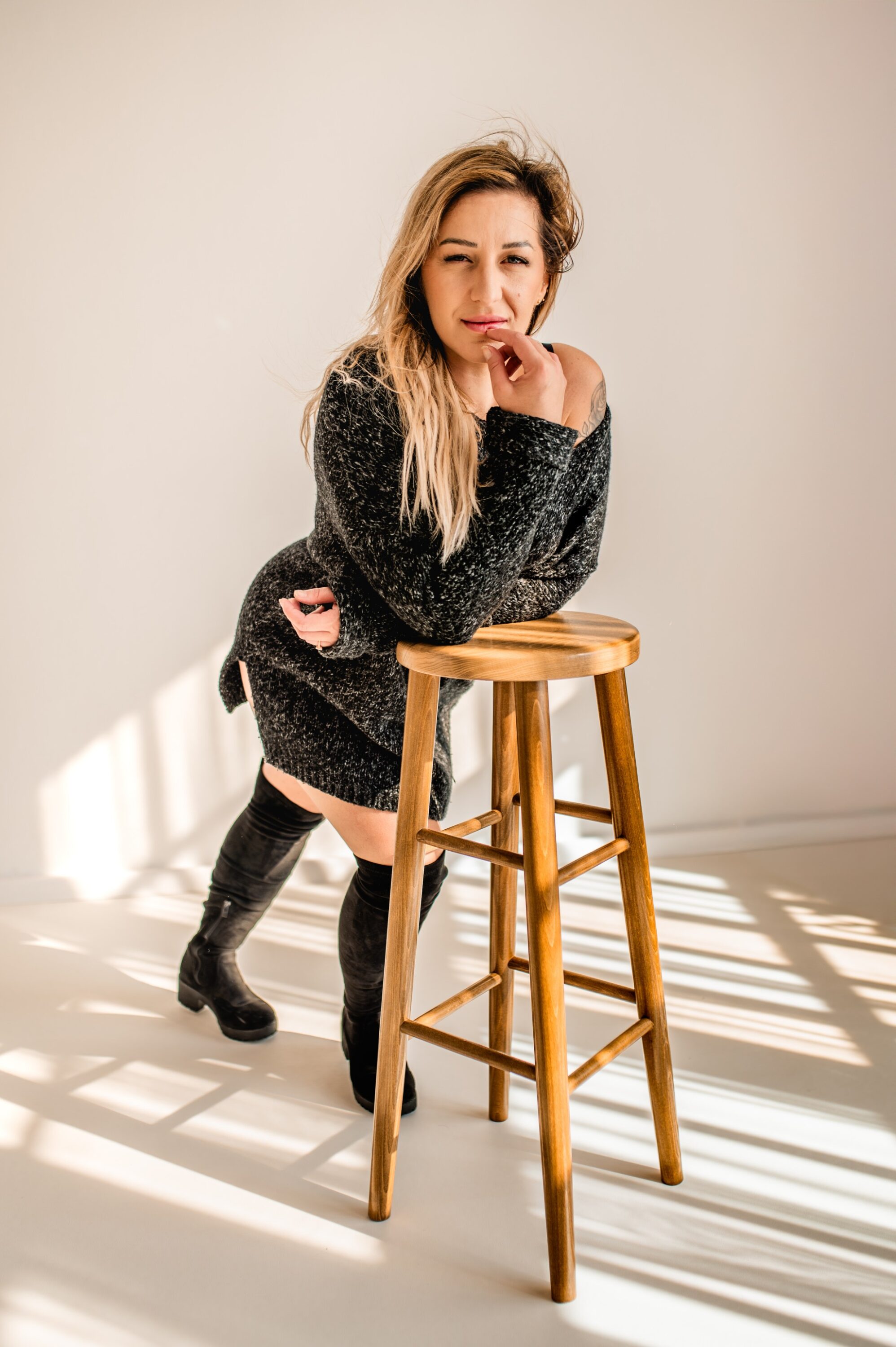 Sesje kobiece Kobieca sesj w studiu 29 08 2024 Marta Trzcinska Fotografia 42 1996x3000 - Sesje kobiece