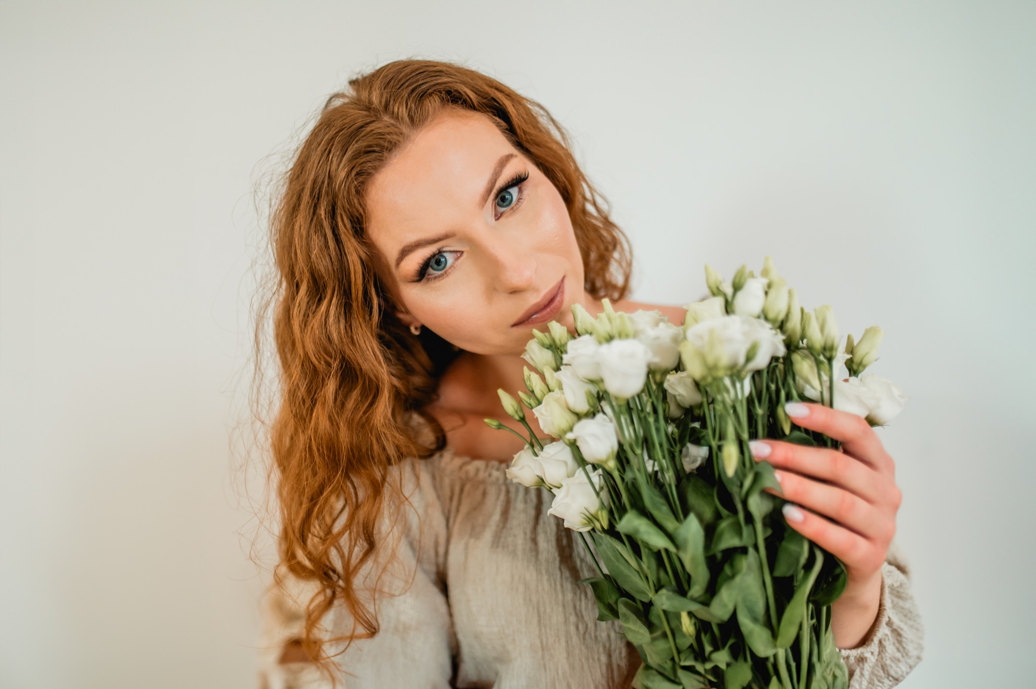 Sesje kobiece Sesja w studio Klaudia i Melania 18 02 2024 Marta Trzcinska Fotografia 81 - Sesje kobiece